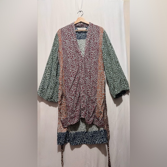 La Bohème Animal Print Kimono - Picture 1 of 8
